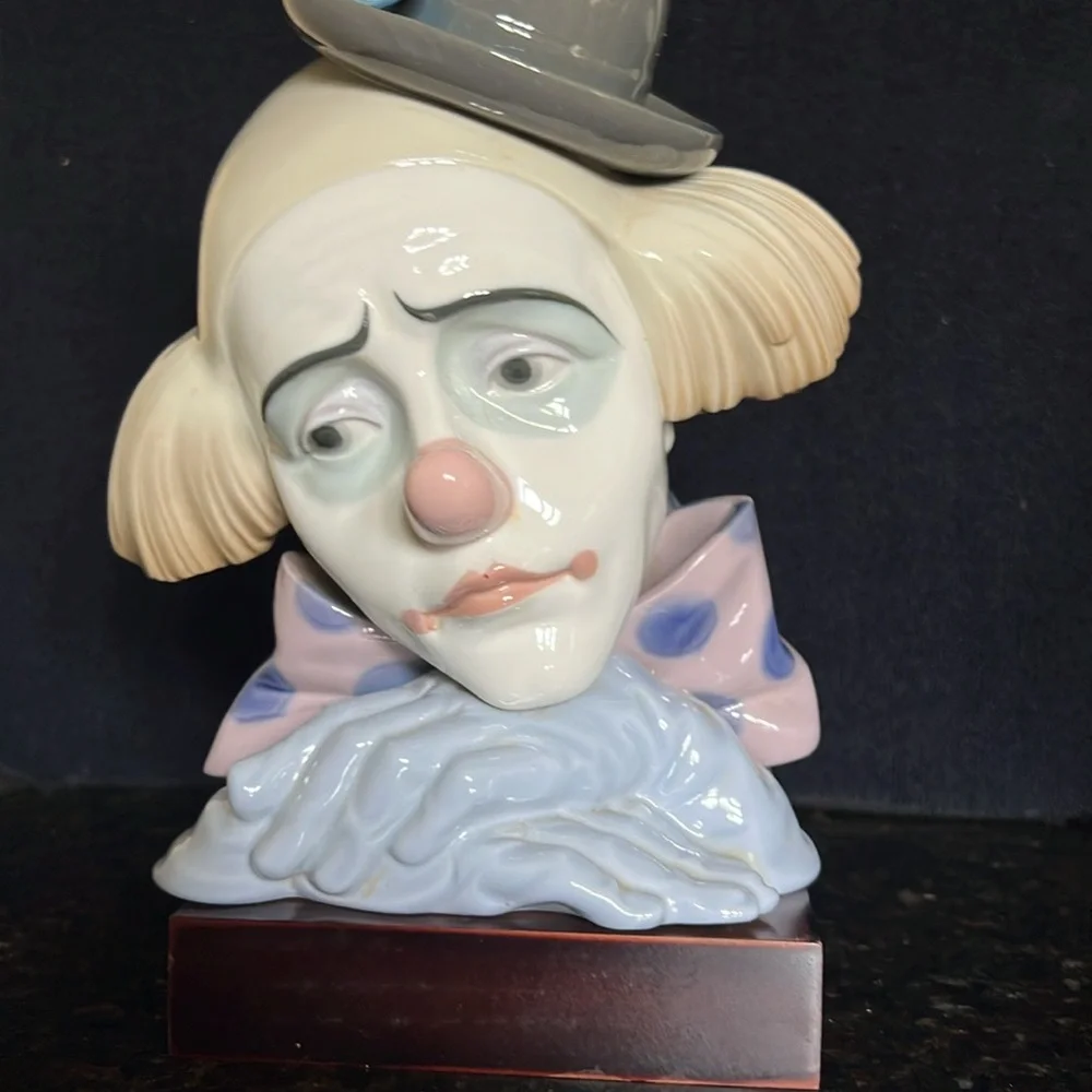 Vintage 1980’s Lladro pensive Clown bust #5130 with wood base and original box - Picture 6 of 17